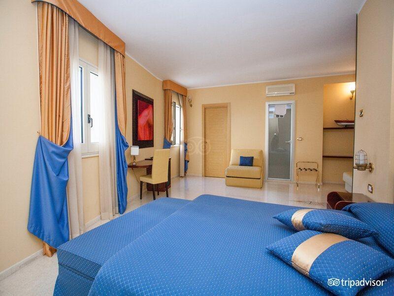 Corte Di Nettuno - CDSHotels Otranto Esterno foto